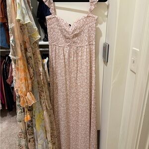 Aakaa Light Pink Leaf Print Maxi Dress
